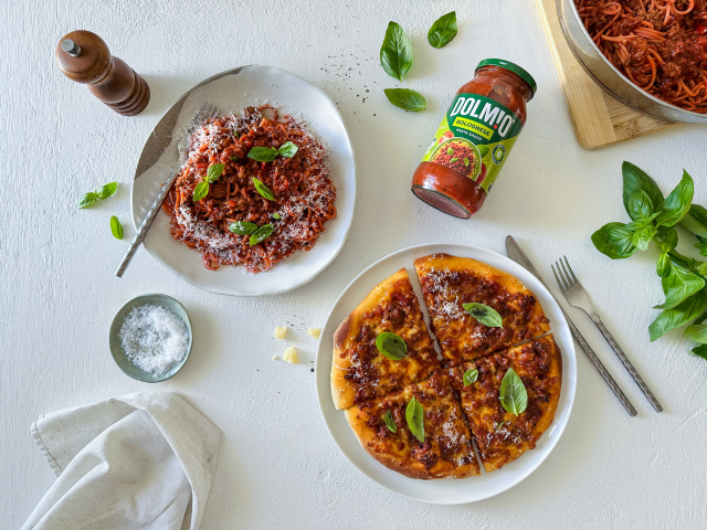 Dolmio Spaghetti Bolognese + Dolmio Bolognese pizza