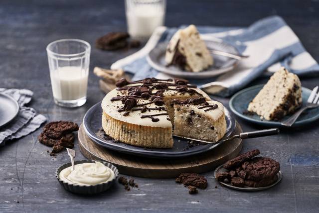 Woolworths Cookies & Cream Mudcake