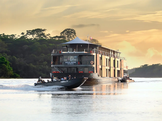 Best Tips for Travelling the Amazon River in Style