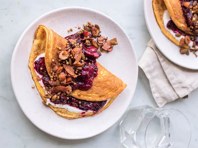 Sweet Cinnamon Omelette Stuffed with Berries