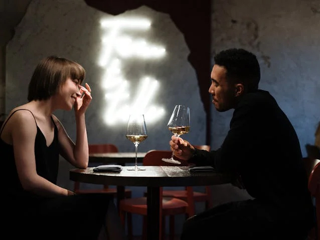 First Dates, Who Pays?