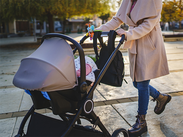 What To Look For In A Travel Pram?